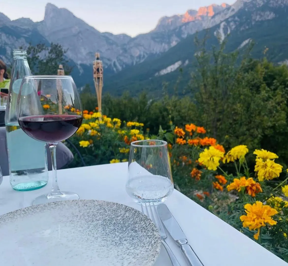 Vidis Chalet Boutique Hotel Theth