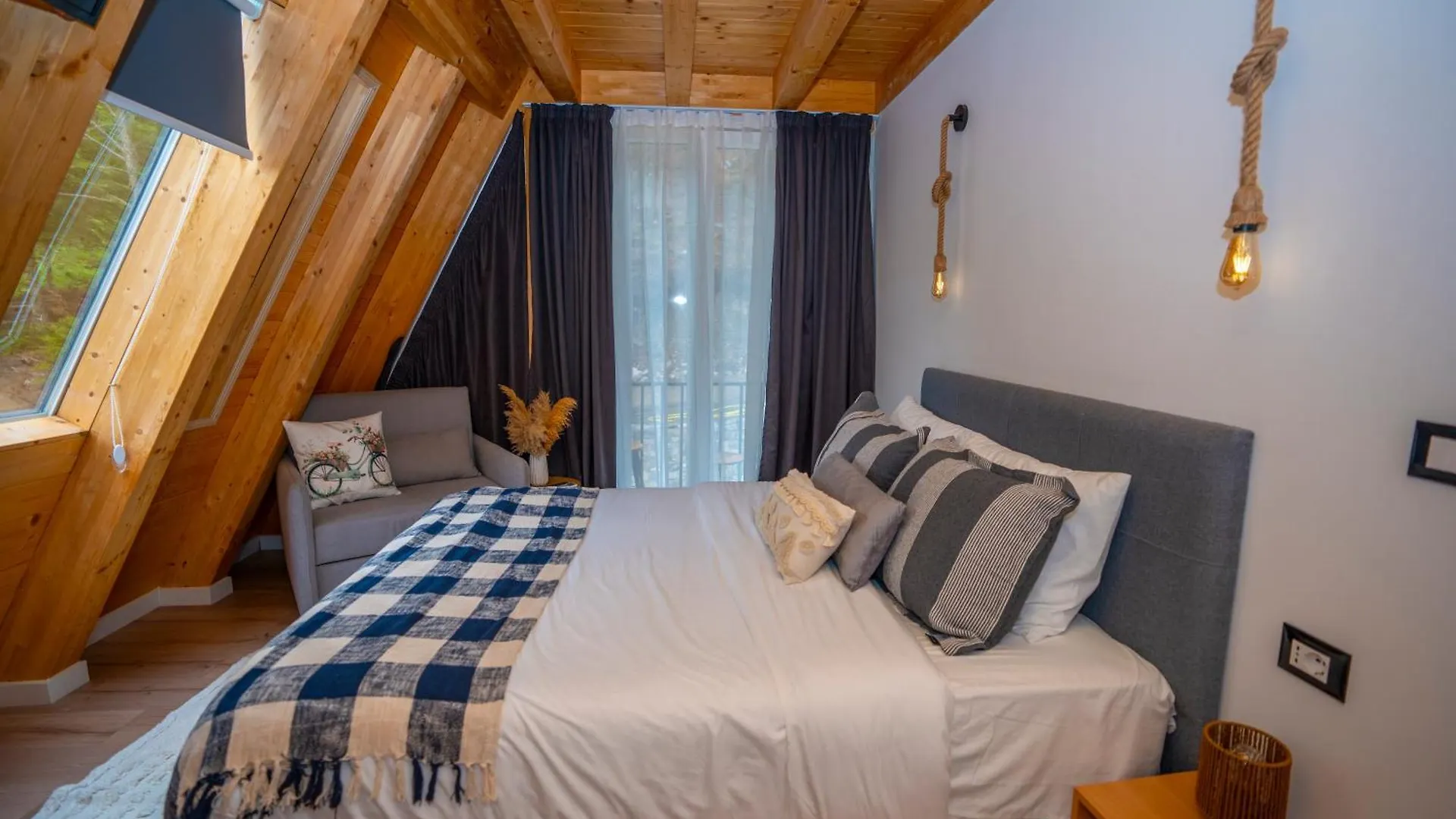 Vidis Chalet Boutique Hotel Theth