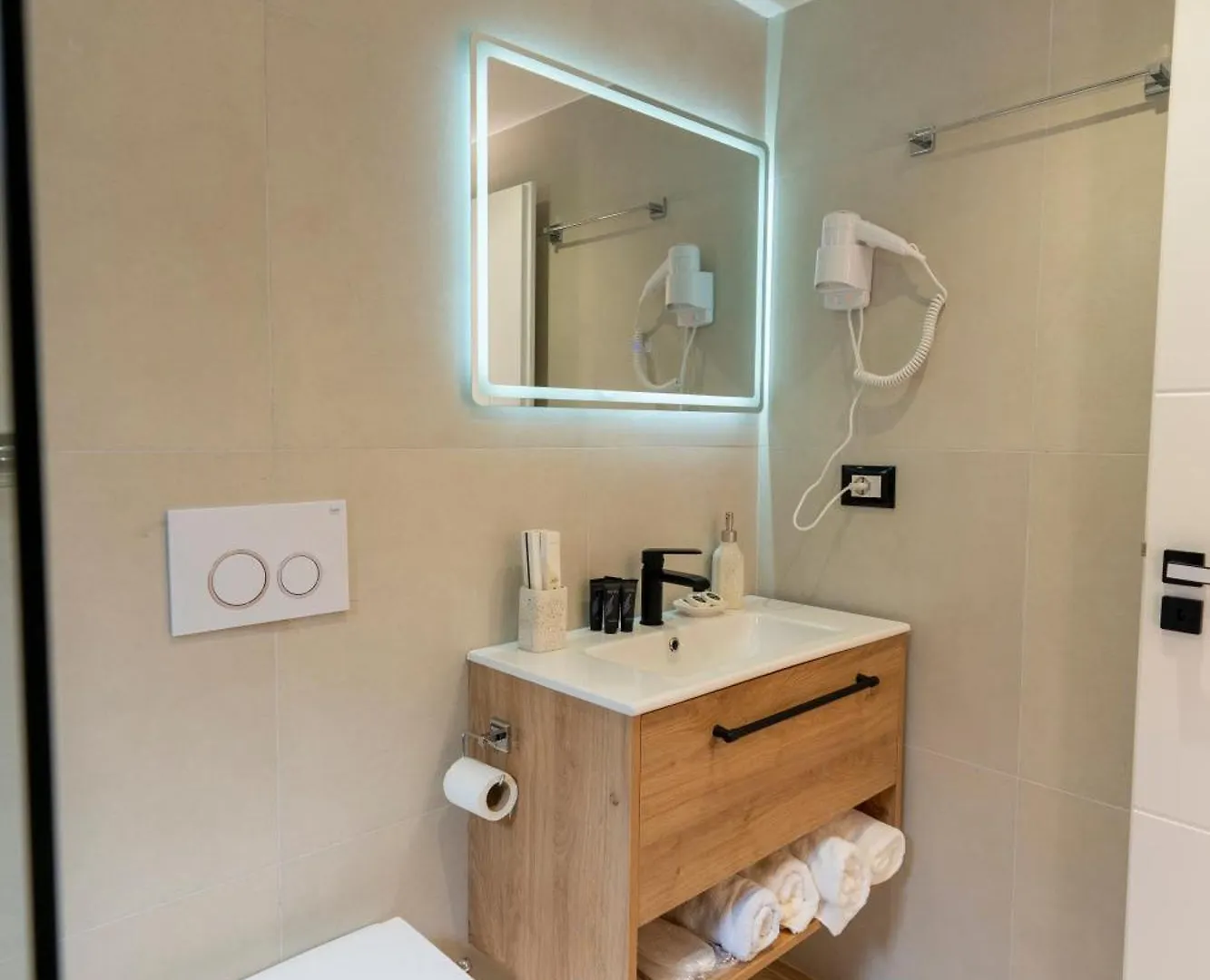 Vidis Chalet Boutique Hotel Theth