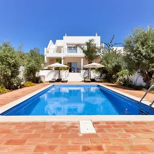 villa-fuseta-102-t.hotelaalgarve.com/
