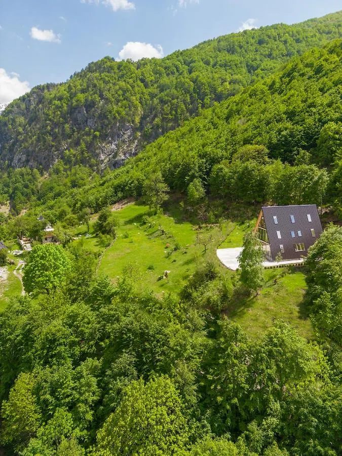 Vidis Chalet Boutique Hotel Theth