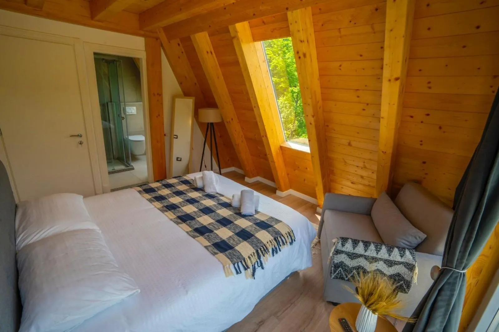 Vidis Chalet Boutique Hotel Theth