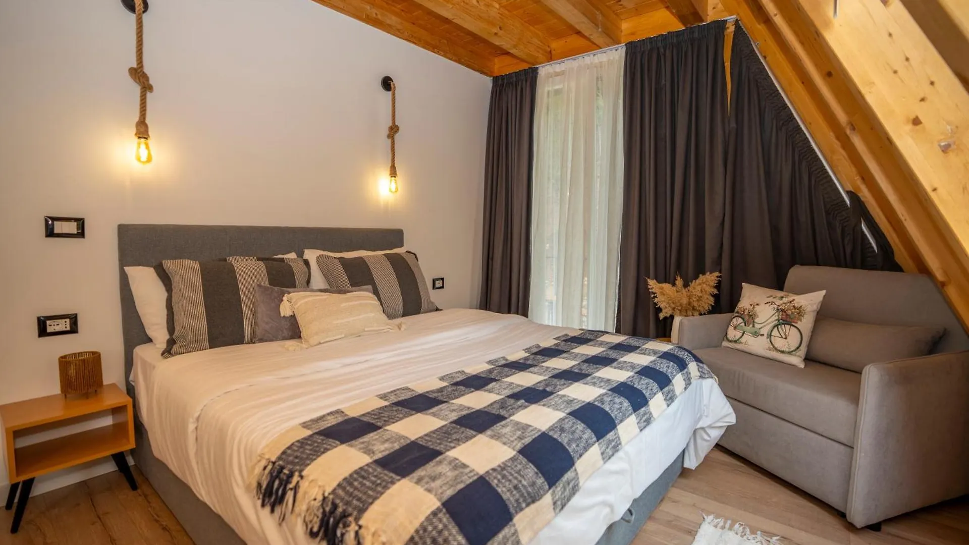 Vidis Chalet Boutique Hotel Theth