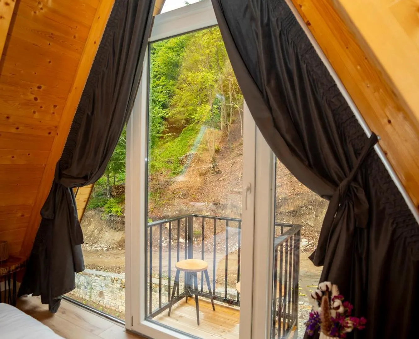 Vidis Chalet Boutique Hotel Theth