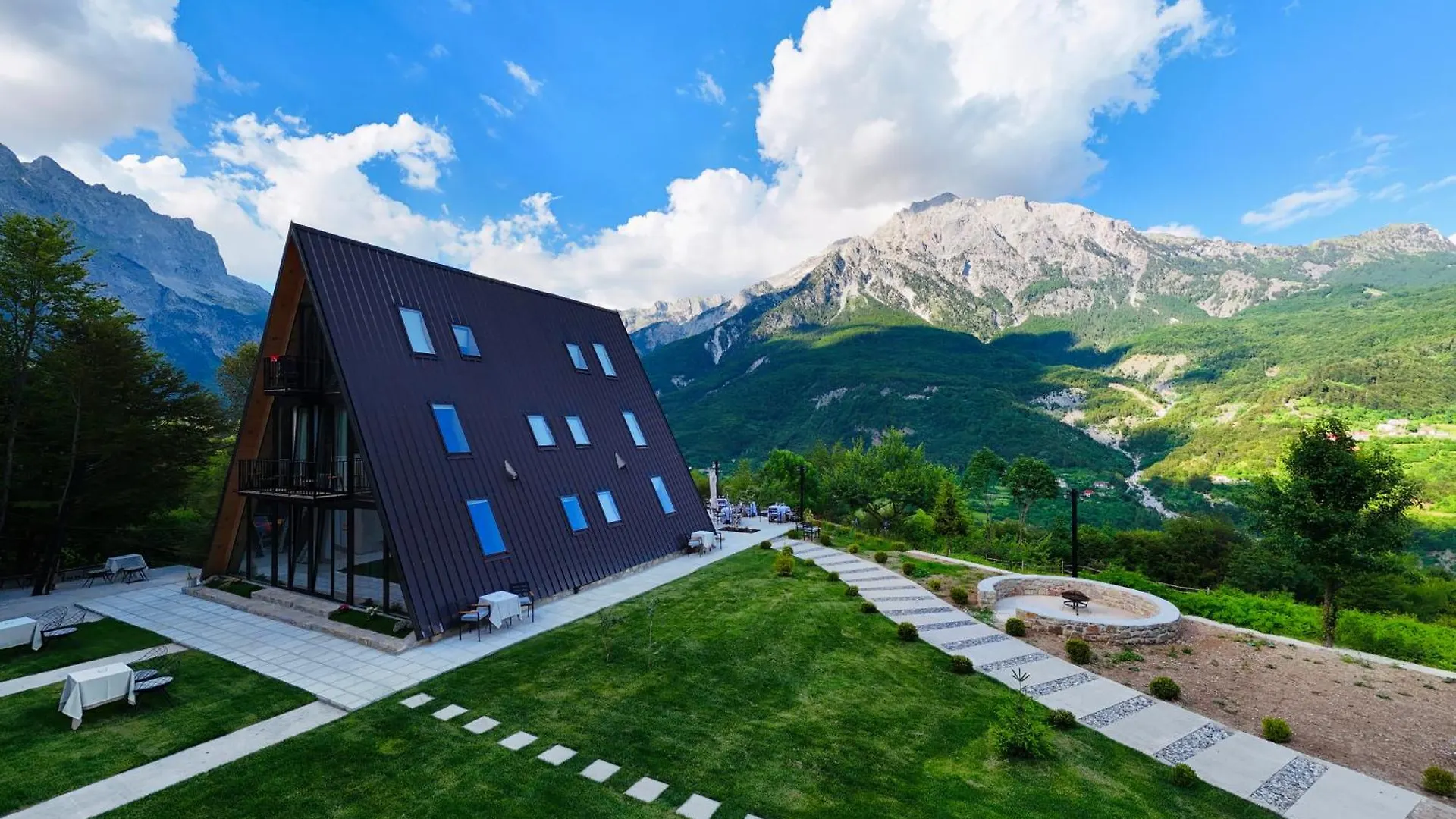 Vidis Chalet Boutique Hotel Theth