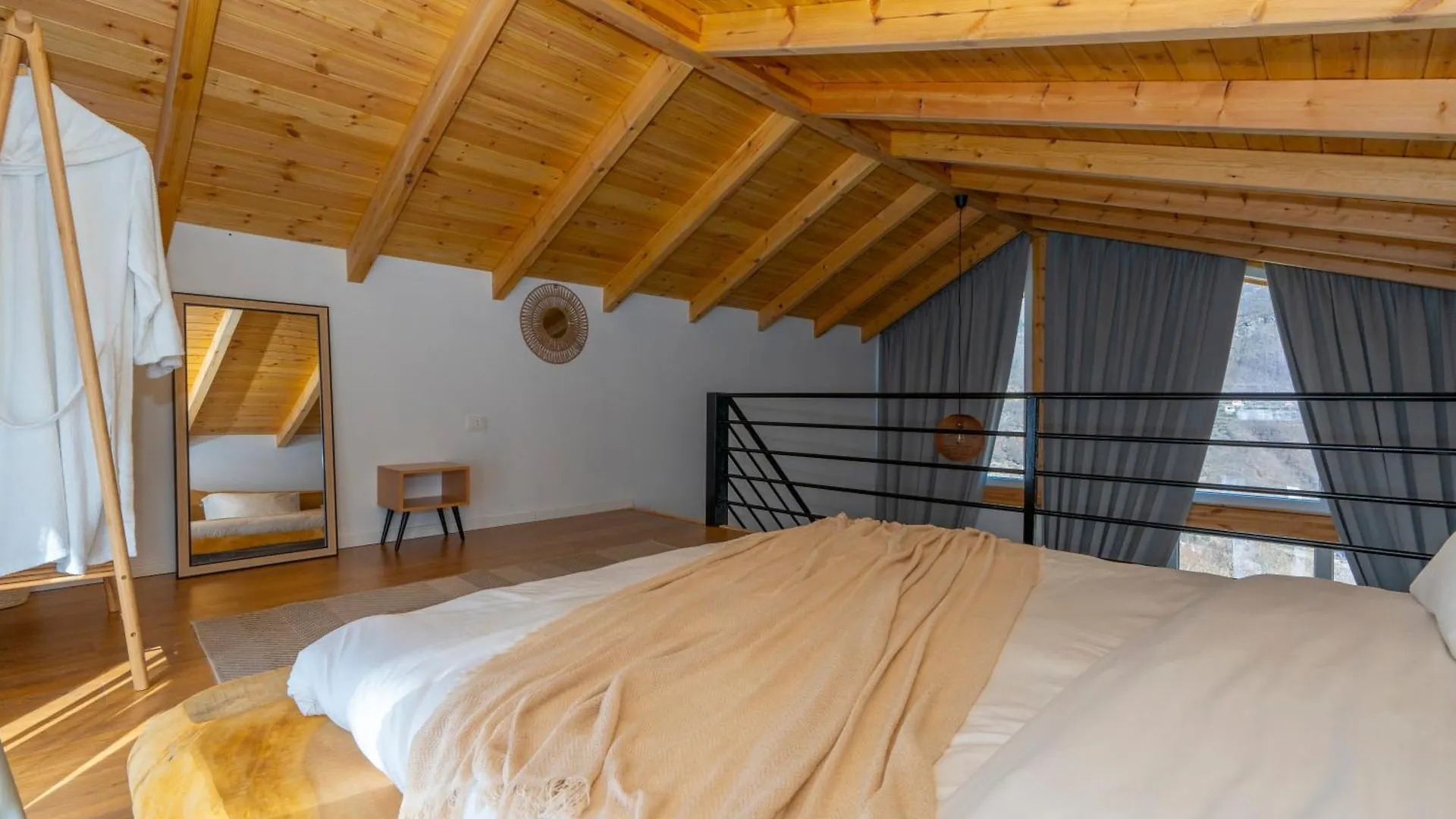 Vidis Chalet Boutique Hotel Theth 0*,